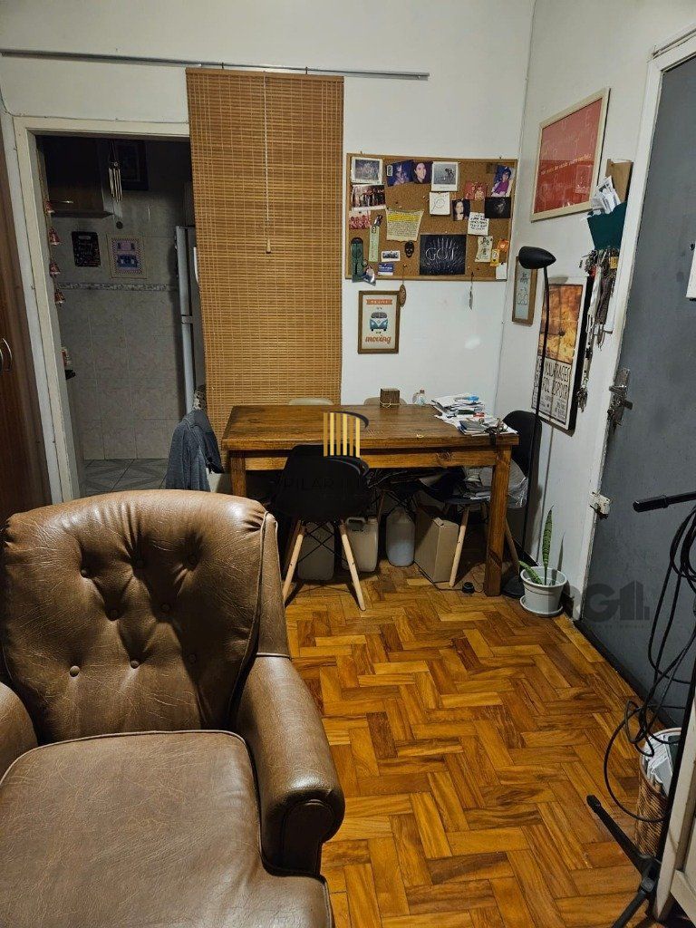 APARTAMENTO  JK -  1 dormitório -  35,22 m² - MENINO DEUS