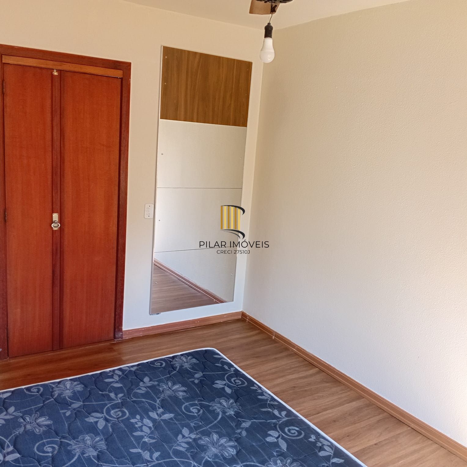 Apartamento 1 dormitório mobiliado .