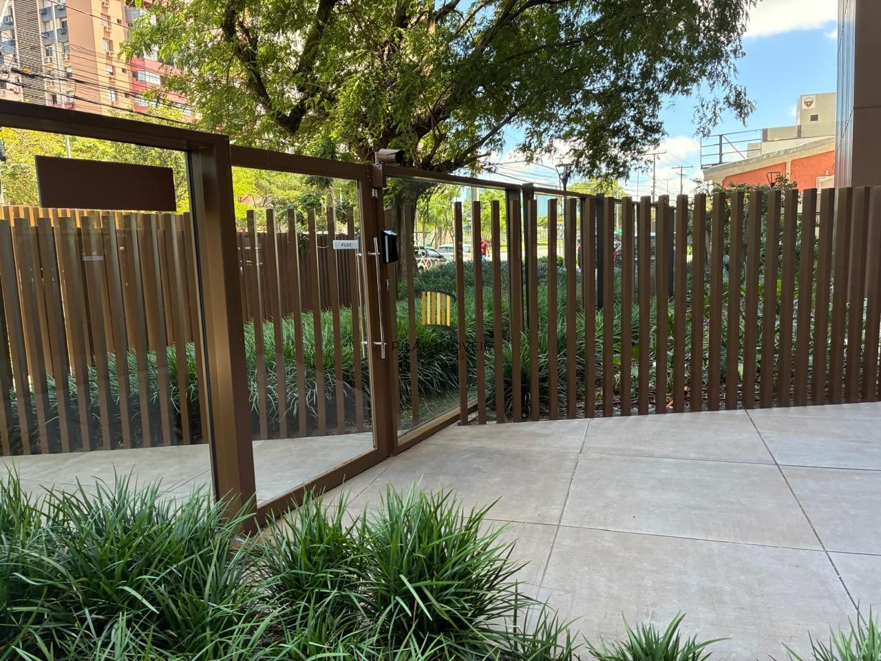 Lindo imóvel 2 dormitórios, 1 suíte, 64 m2, vaga de garagem no bairro Praia de Belas