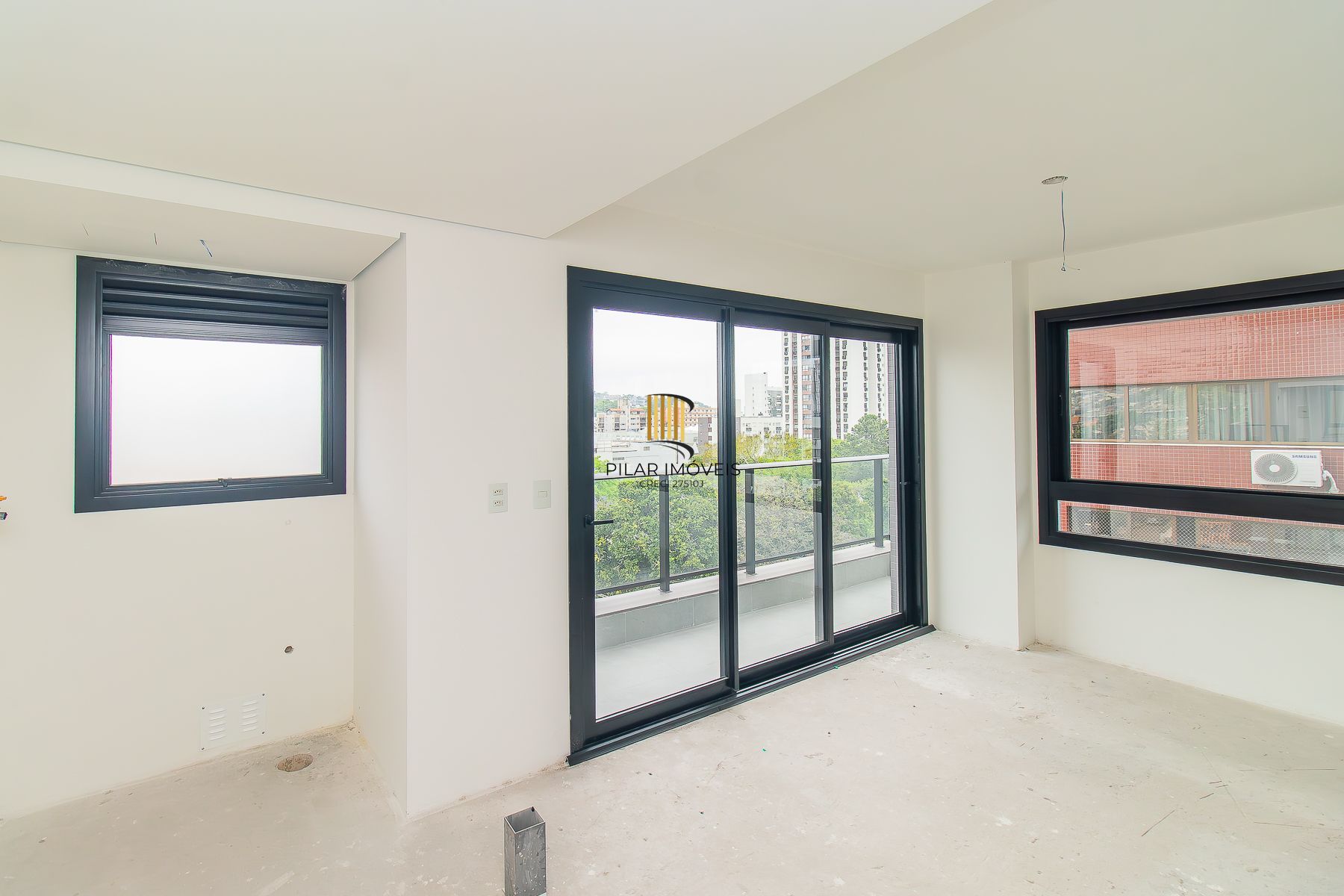 APARTAMENTO 3 dorm (1 suíte) 1 vaga dupla - 102,73m² - MENINO DEUS