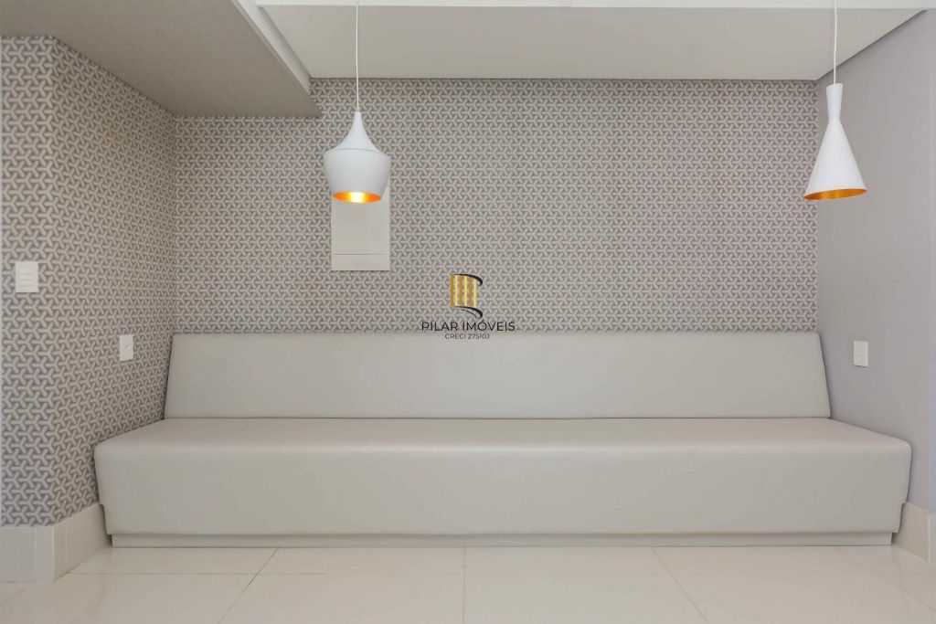 Apartamento 82m² - três dormitórios, suíte, duas vagas de garagem