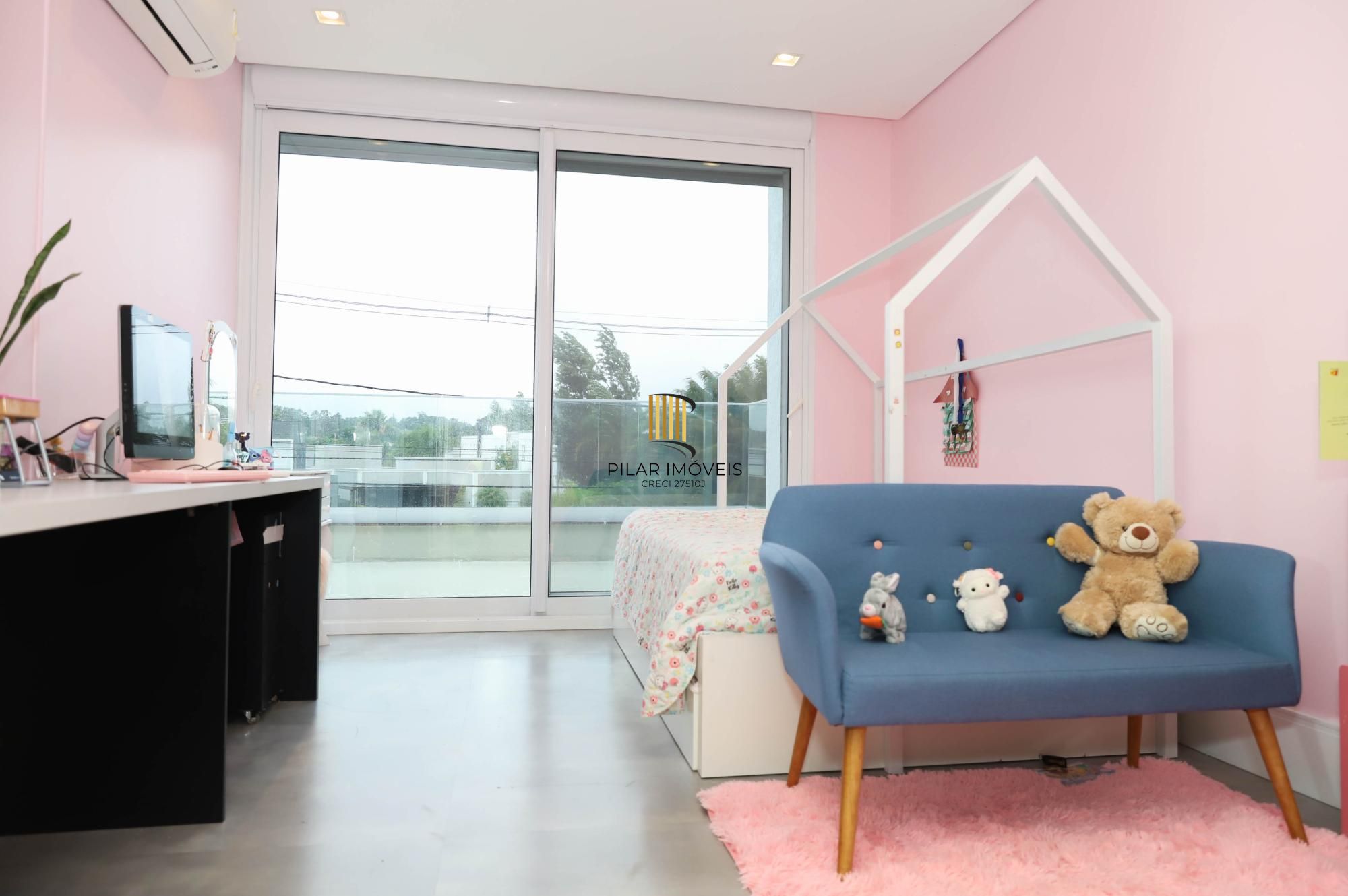 Terraville com 5 suítes