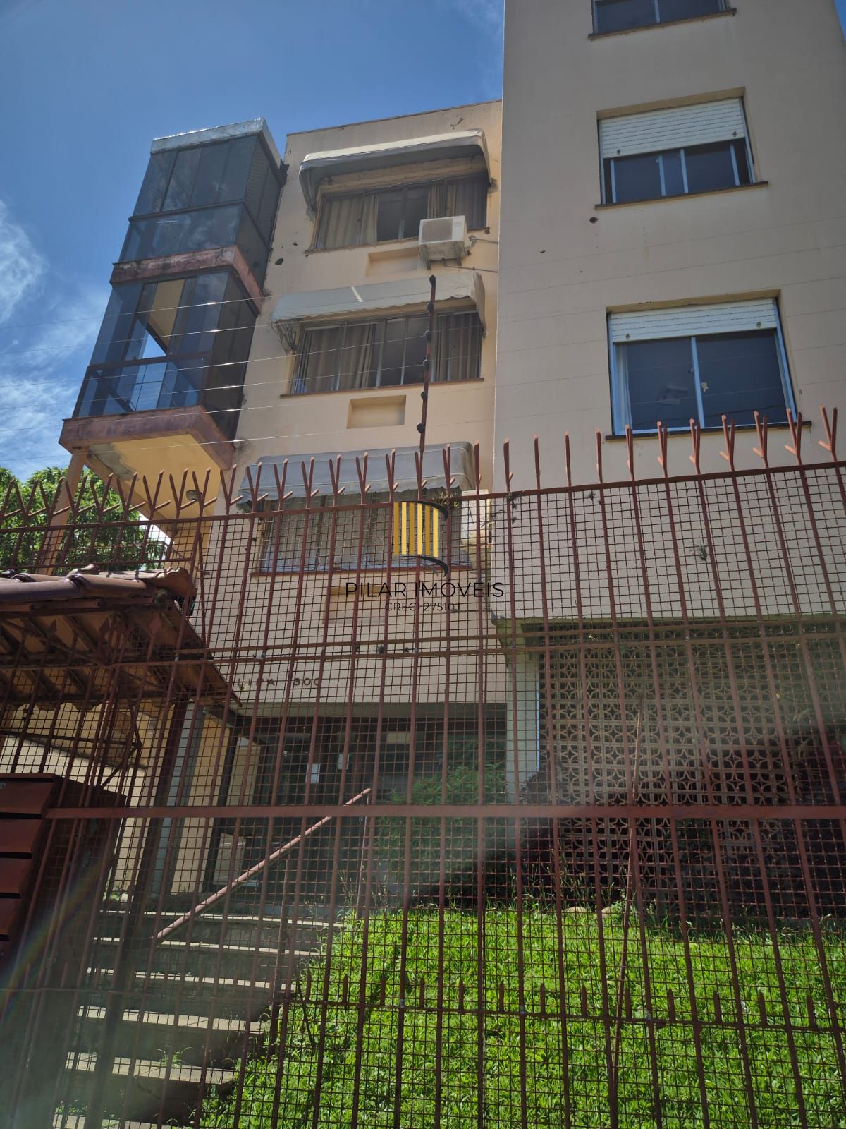 2D reformado com churrasqueira - Pilar Imóveis