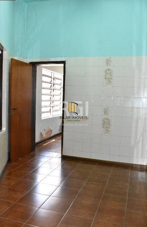 Loja para Venda - 230.6m², 0 dormitórios, 1 vaga - Camaquã