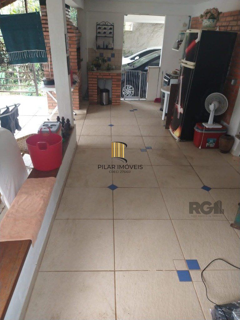 Casa em condomínio- 3 dorm. - 5 vagas -  270m² condomínio cantegril Viamão