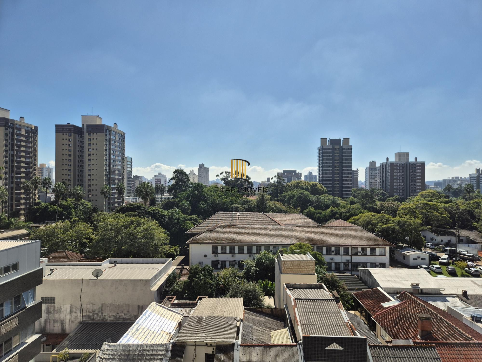 2 dormitórios com churrasqueira e vaga