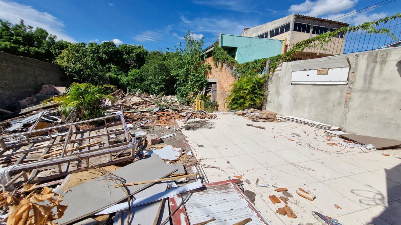 Terreno de 280 m² no Parthenon, rua tranquila e arborizada