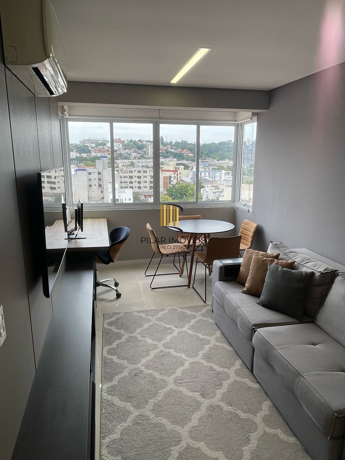 Apartamento de 1 Dormitório 43,21 m², garagem, 100% mobiliado