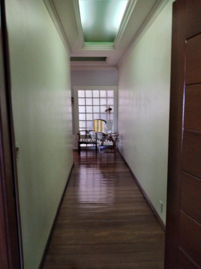 Casa para Venda - 243m², 2 dormitórios, sendo 1 suites, 3 vagas - Glória