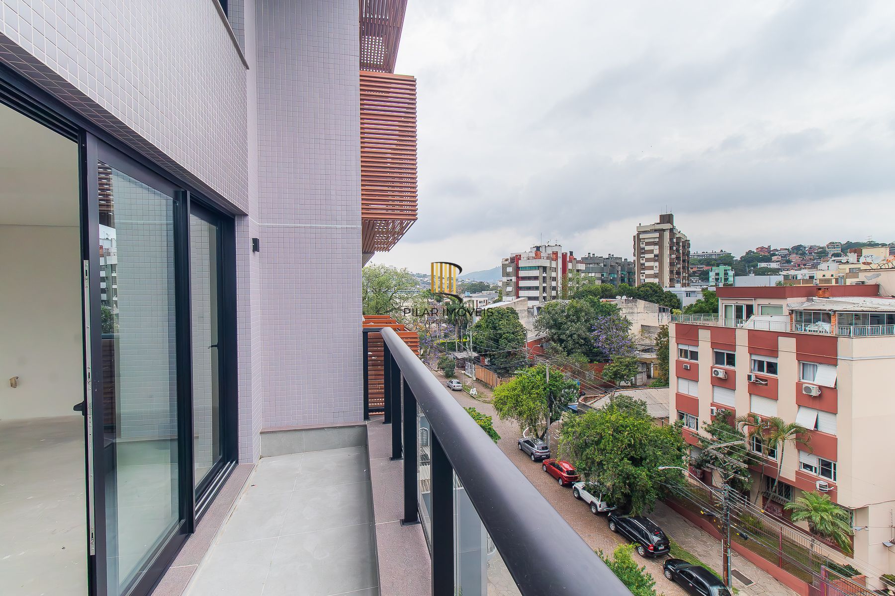 APARTAMENTO 3 dorm (1 suíte) 1 vaga dupla - 102,73m² - MENINO DEUS