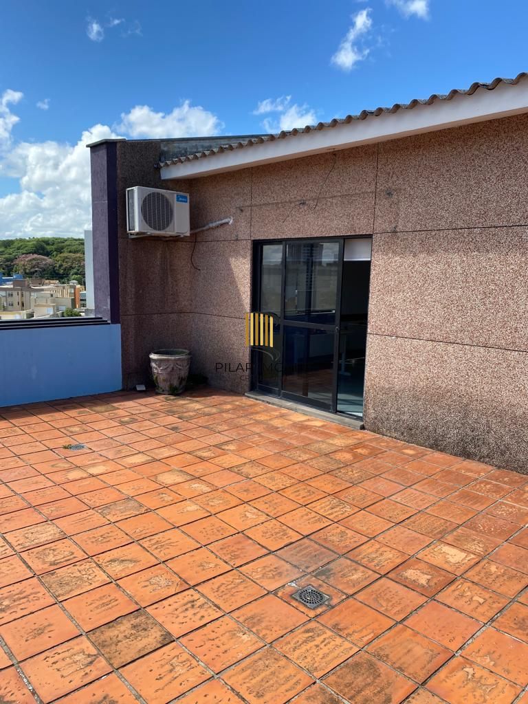 Sala comercial duplex com churrasqueira