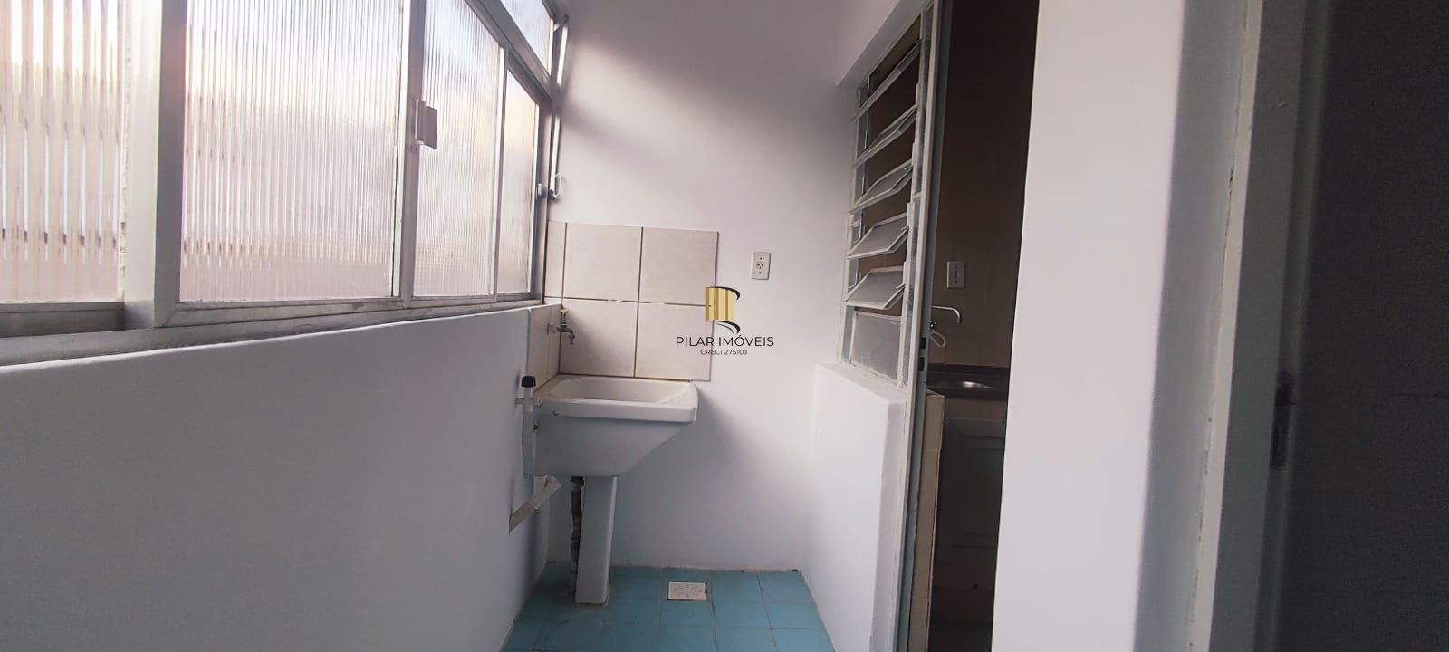 Apartamento 2 dormitórios no Cristal