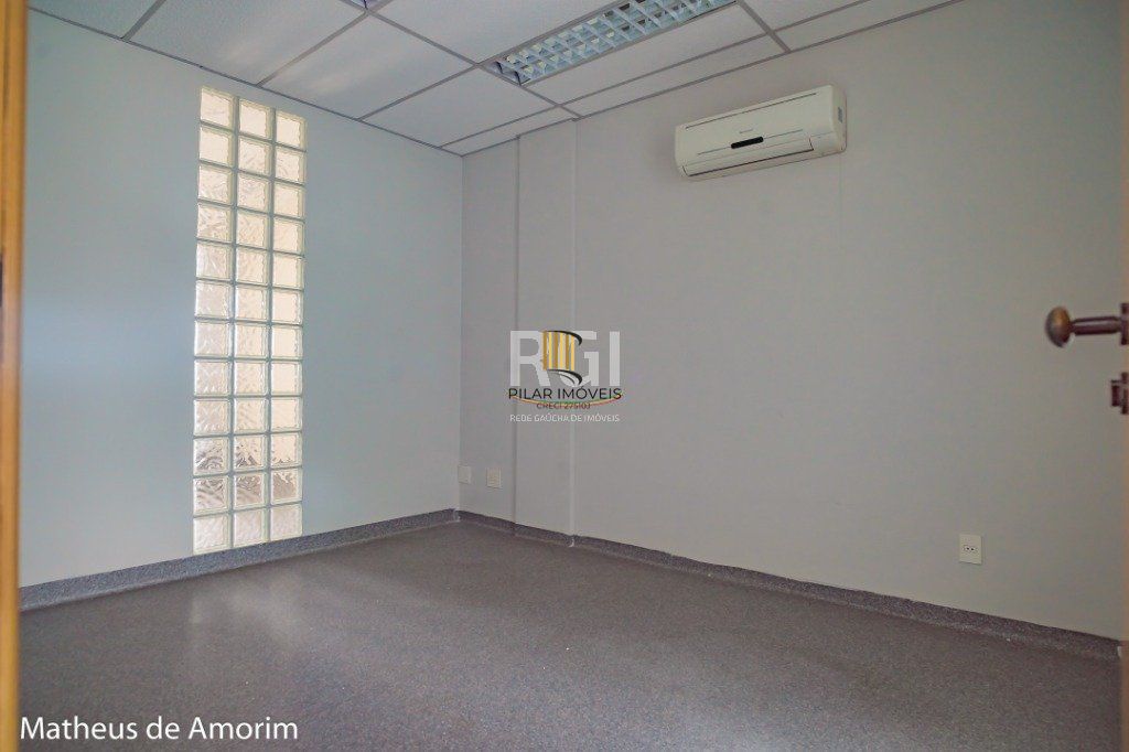 Loja para Venda - 253.09m², 0 dormitórios, Auxiliadora