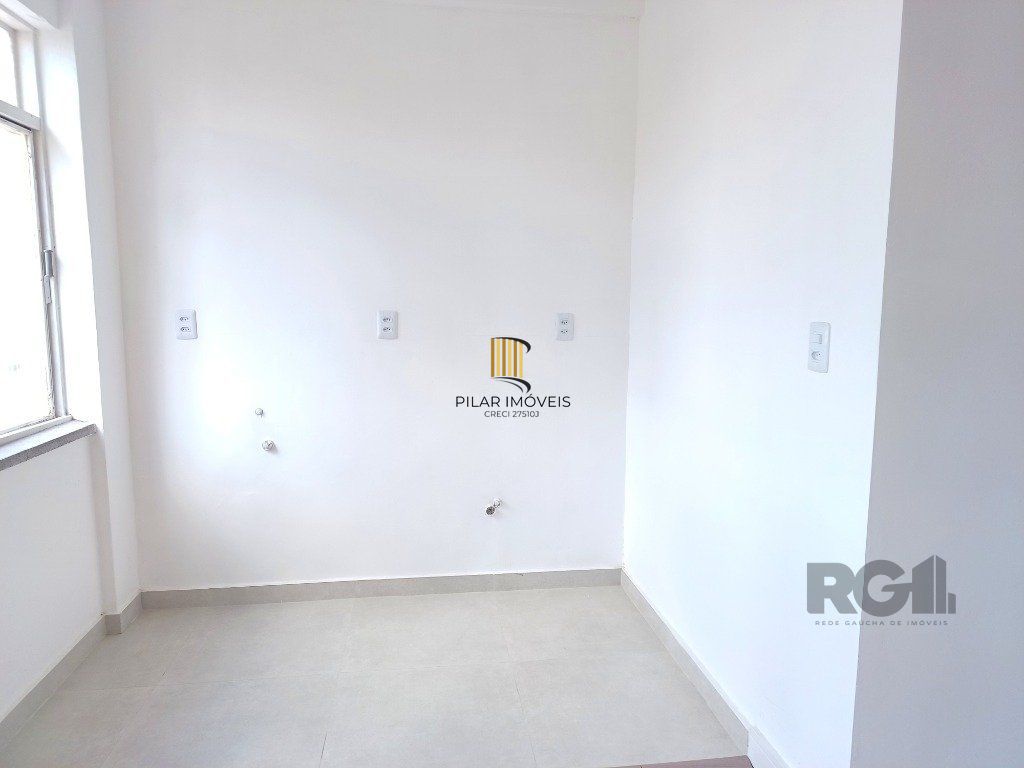 Sala desocupada, reformada