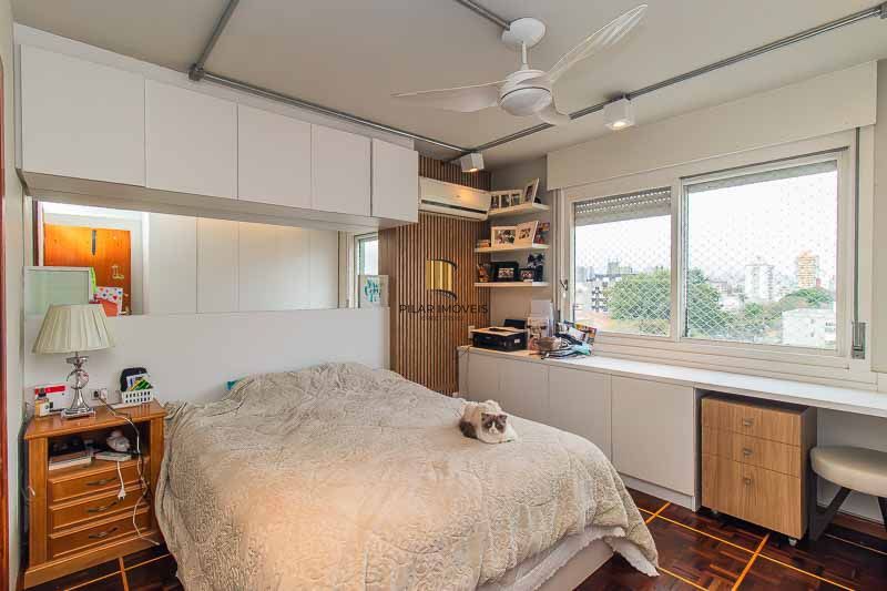 3dormitórios com dependência, reformado.