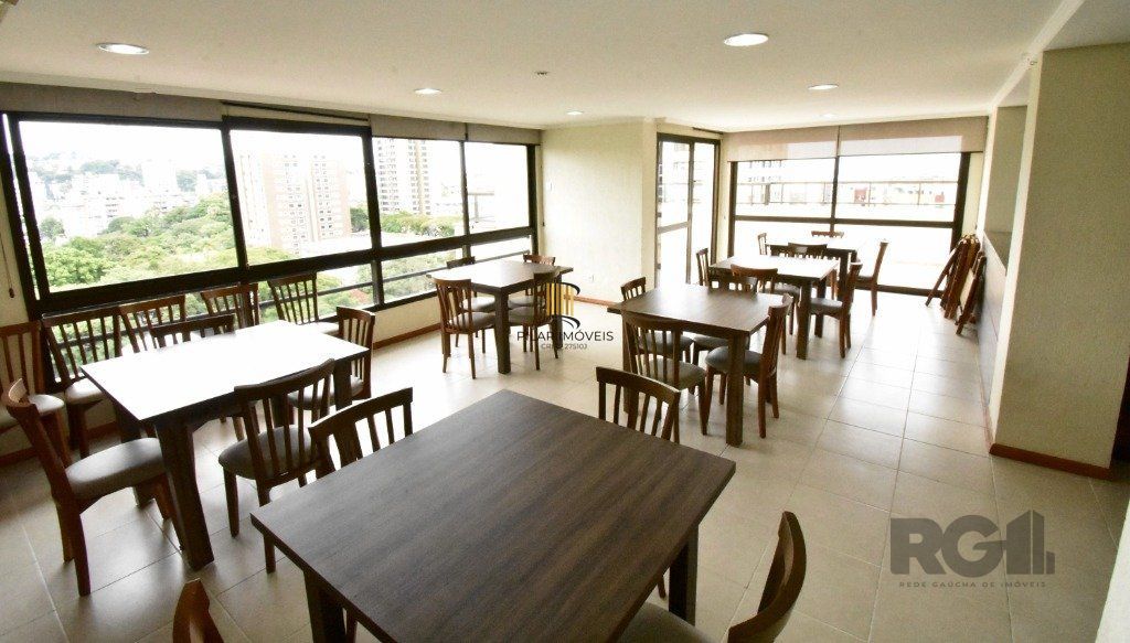 Apartamento 3 dormitórios no bairro Menino Deus