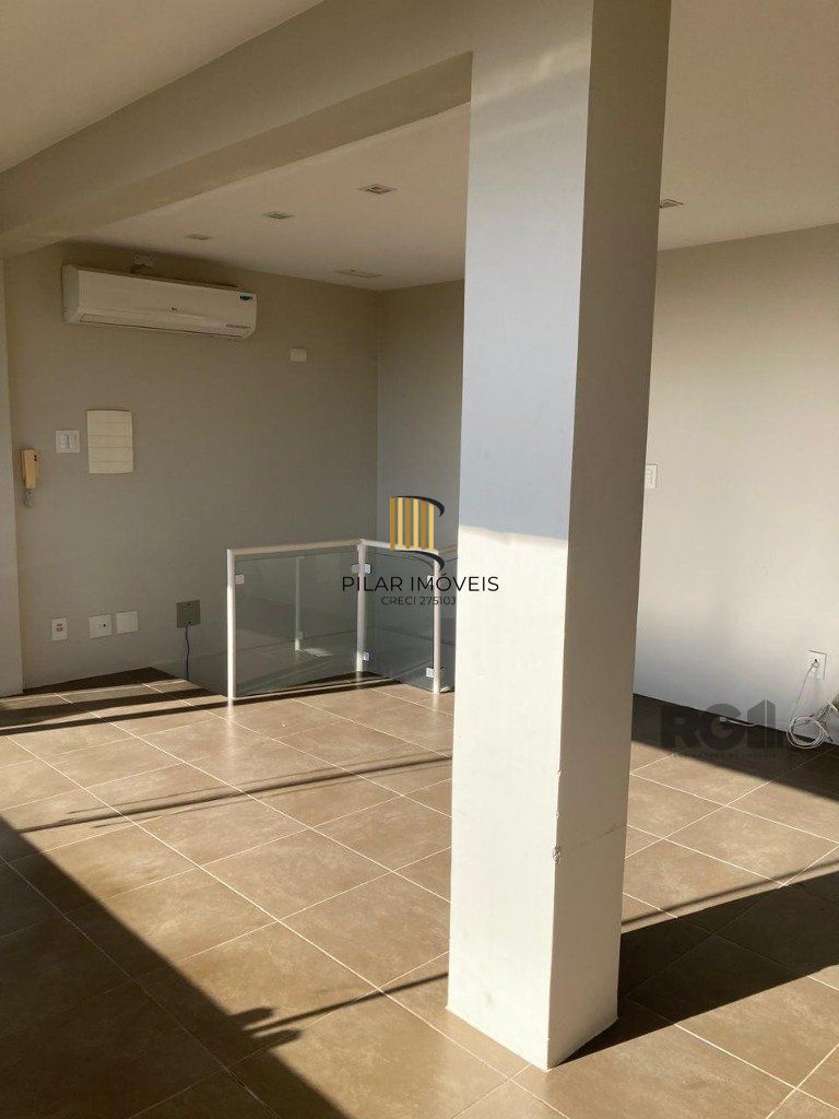 APARTAMENTO DE COBERTURA - 2 dorms. - 1 vaga - 118,02 m² - MENINO DEUS