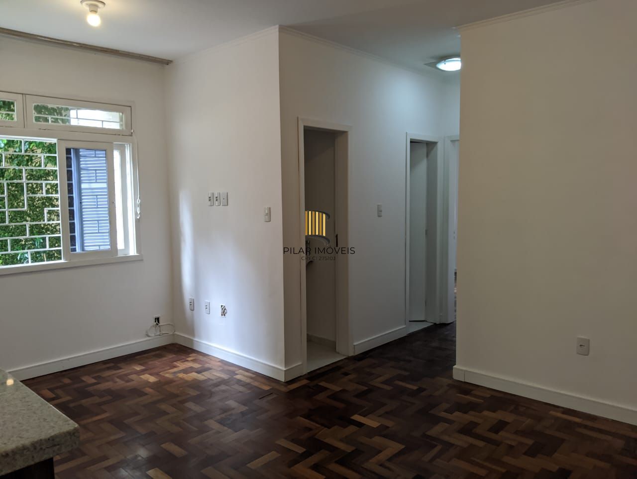 APARTAMENTO - 2 dormitórios - 58,00 m² - AZENHA