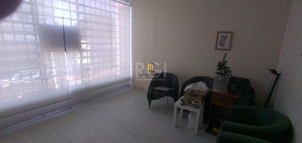 Casa para Venda - 100m², 3 dormitórios, 1 vaga - Menino Deus
