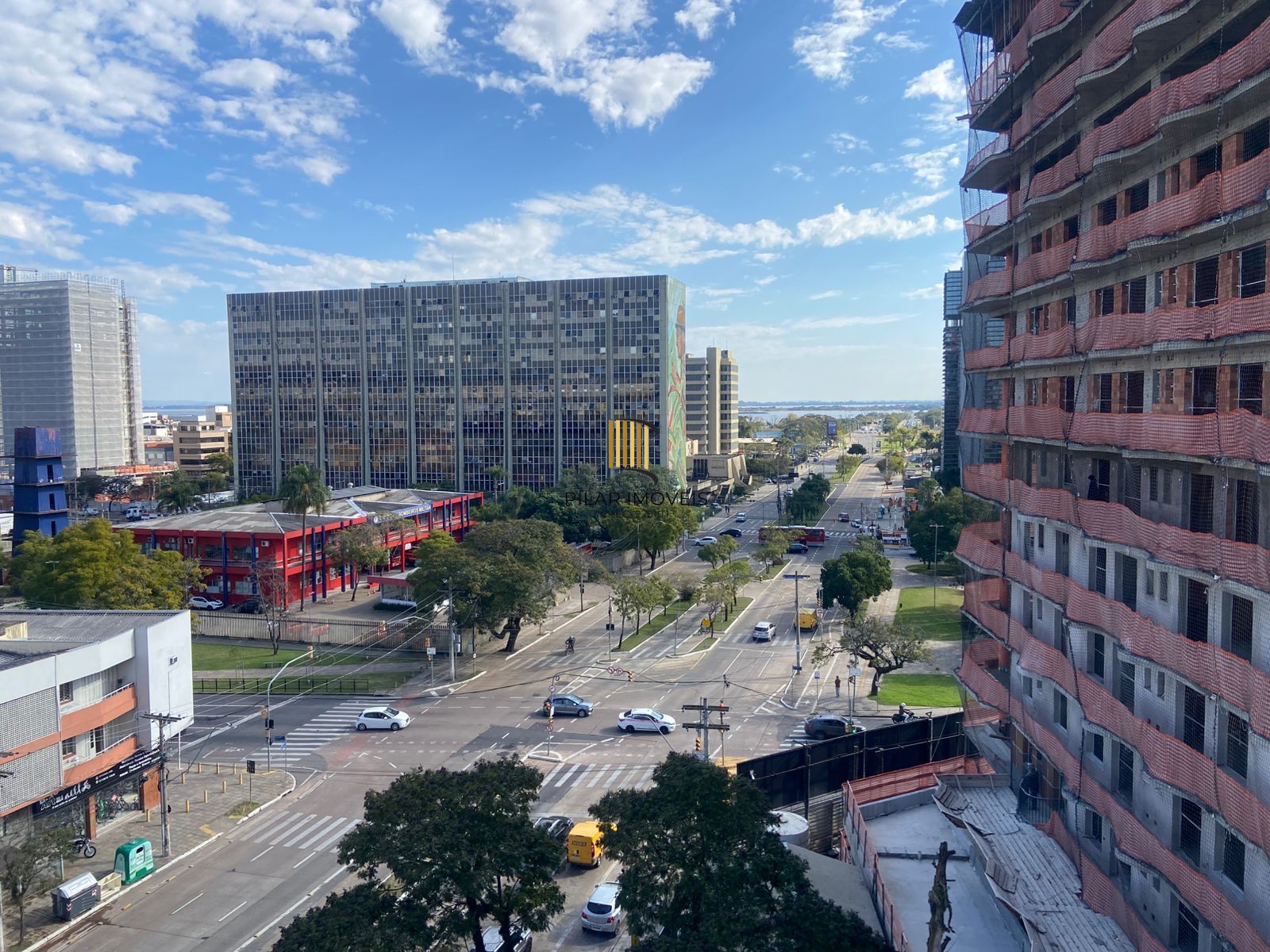 Apartamento 1 dormitório, lavabo e suite, vaga de garagem , 44m2