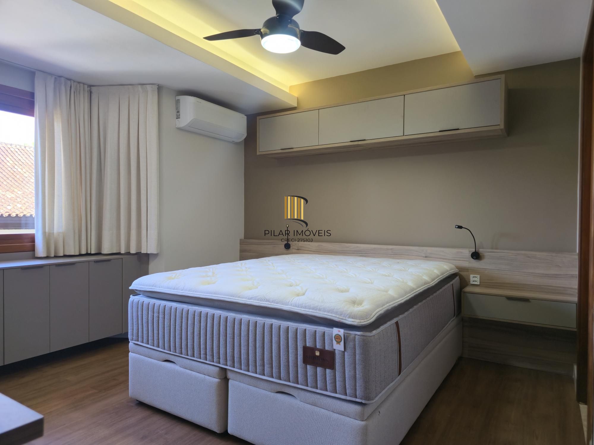 Casa em Condomínio 4 dorms à venda Avenida Taquary, Cristal - Porto Alegre