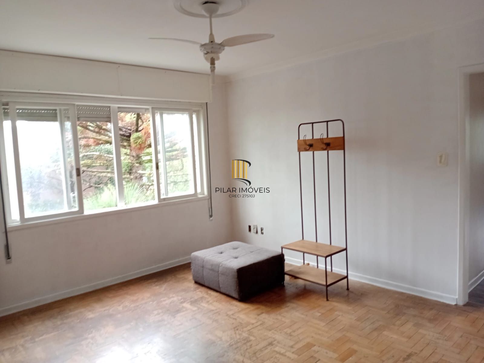 Apartamento 3 dormitórios no bairro Menino Deus