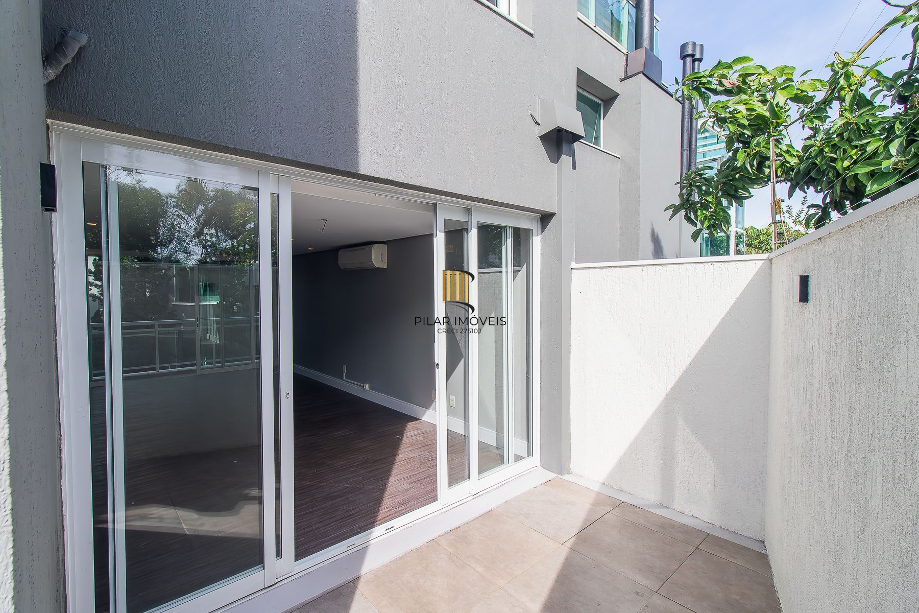 casa 271,84m²em condomínio 3 dormitórios 1 suite 3 vagas