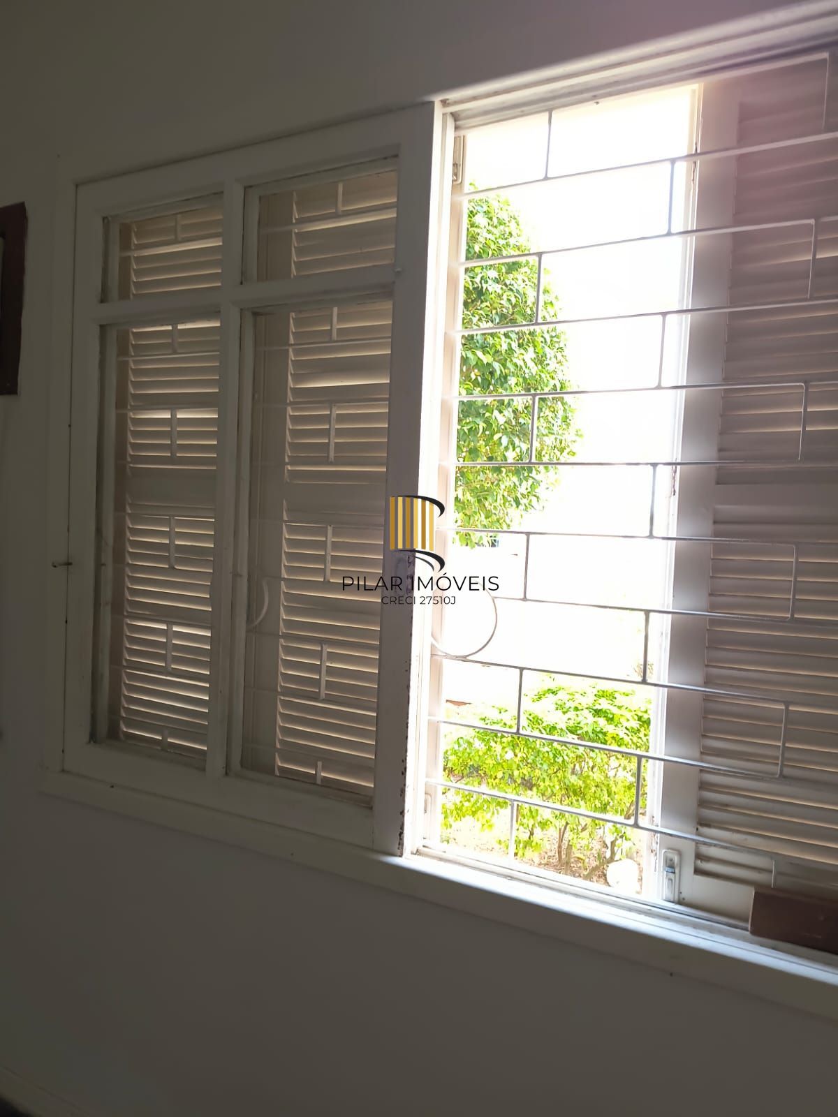 APARTAMENTO 2 D -MENINO DEUS