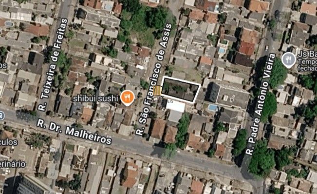 Terreno com 484m² no Bairro Santo Antonio