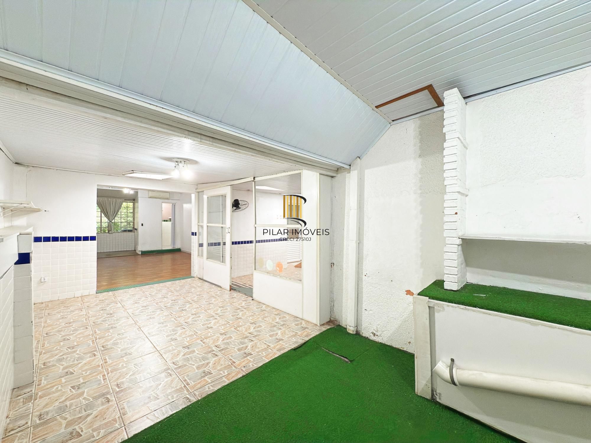 Excelente casa residencial/Comercial para vender no bairro cristo Redentor