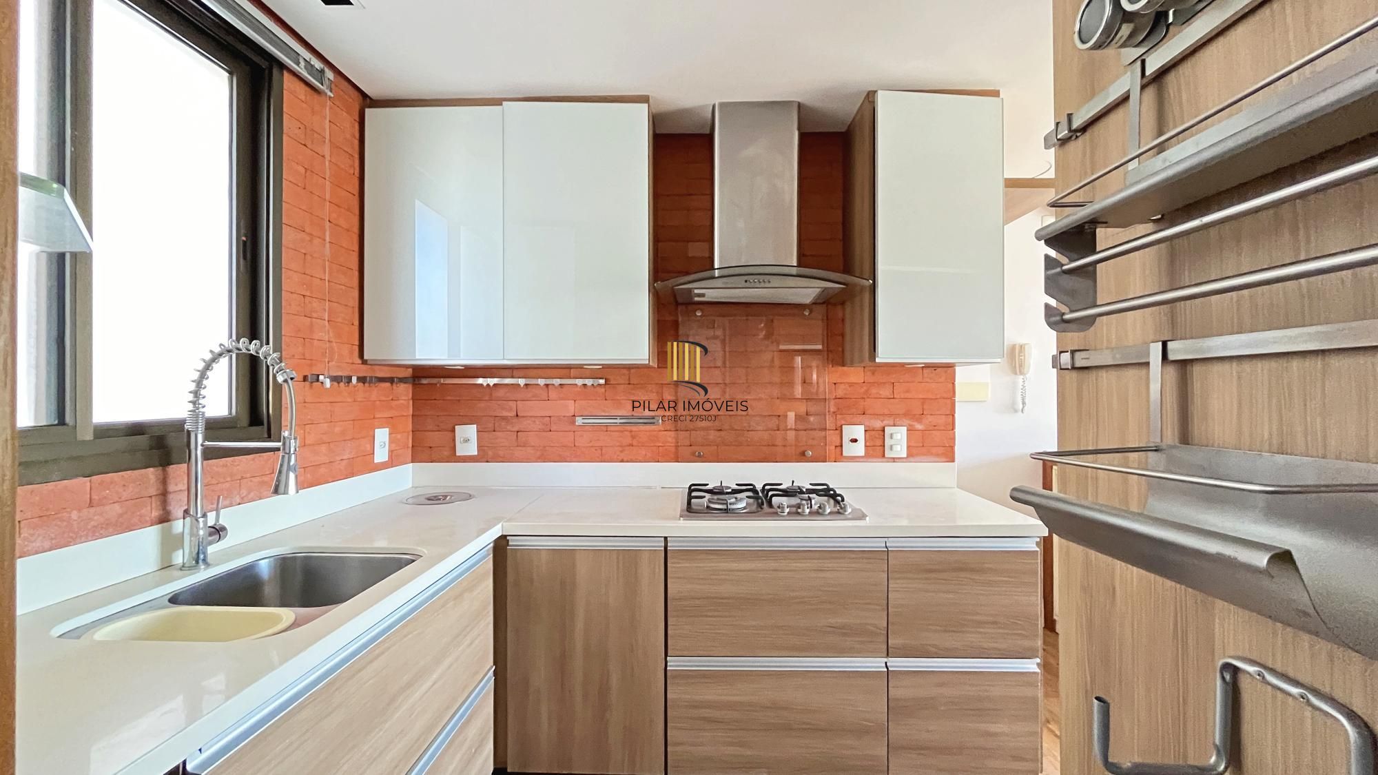 Apartamento - 2 dormitórios - 2 suíte - 1 vaga dupla- 86,72 m² - MENINO DEUS