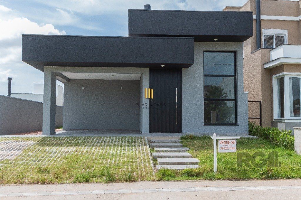 CASA EM CONDOMINIO - 3 dorms.-  3 vagas - 155 m² - GRAVATAÍ