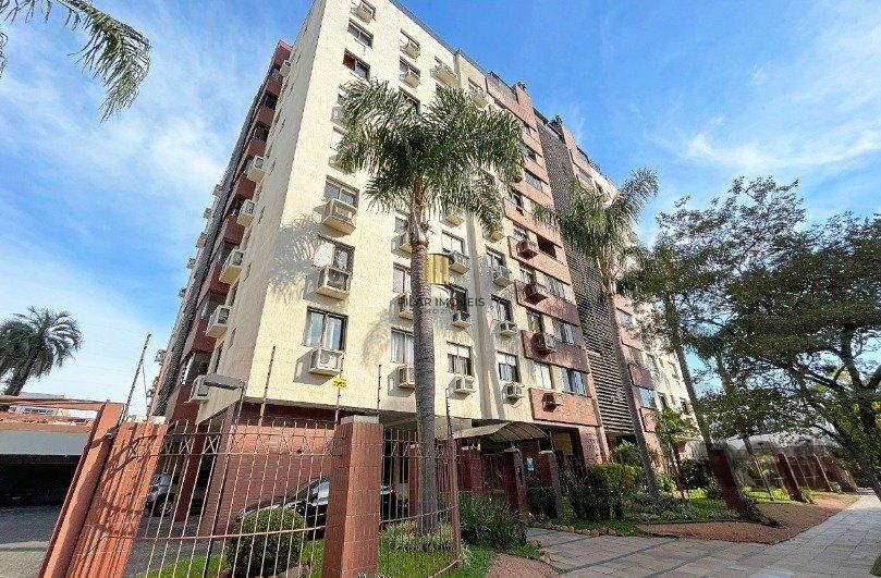 APARTAMENTO - 3 dorms. - 1 vaga - 83,00 m² - MENINO DEUS