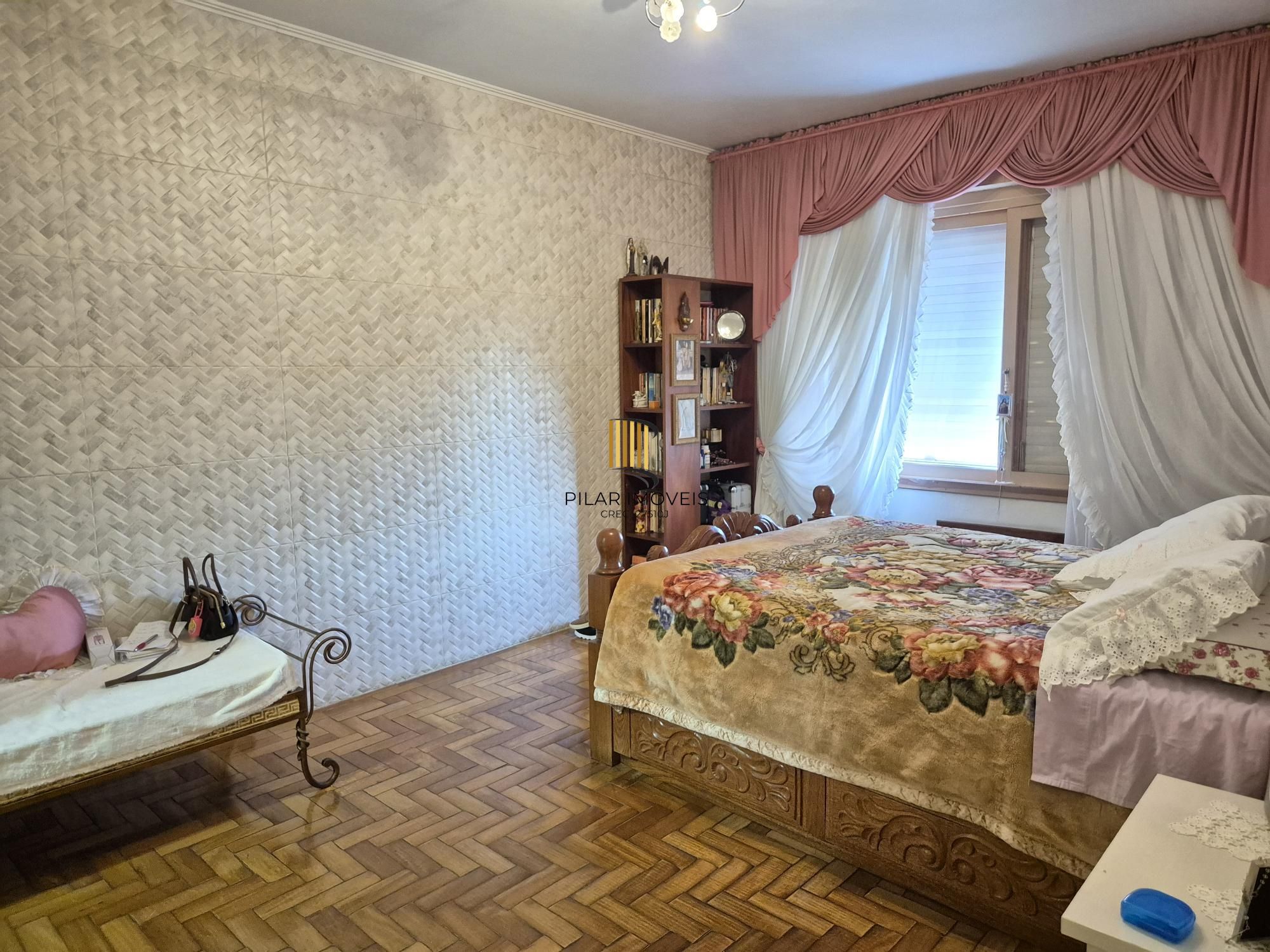 Cobertura com lareira, churrasqueira e 2 vagas