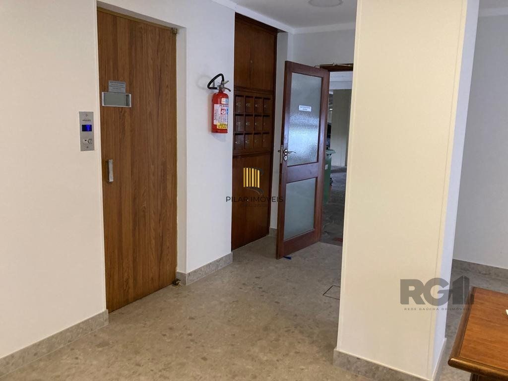 Apartamento - 3 dormitórios - 144,71 m² - Menino Deus