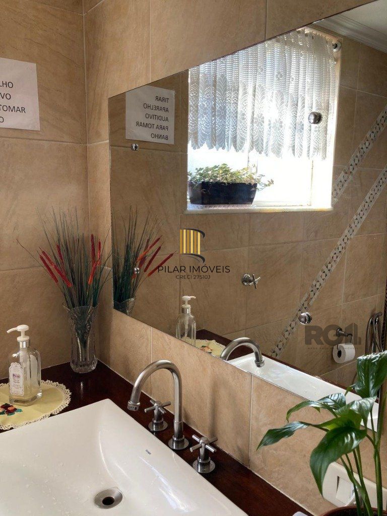 APARTAMENTO - 2 dorms. - 83,60 m² - MENINO DEUS