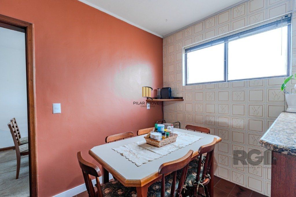APARTAMENTO COBERTURA - 3 dorms, 2 vagas - 278.00 m² - PETROPOLIS