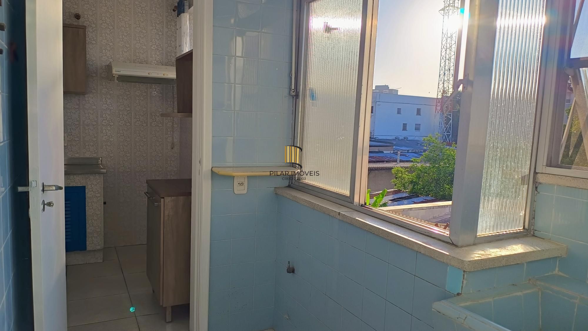 Apartamento 3 dormitórios 1 vaga no Bairro Floresta