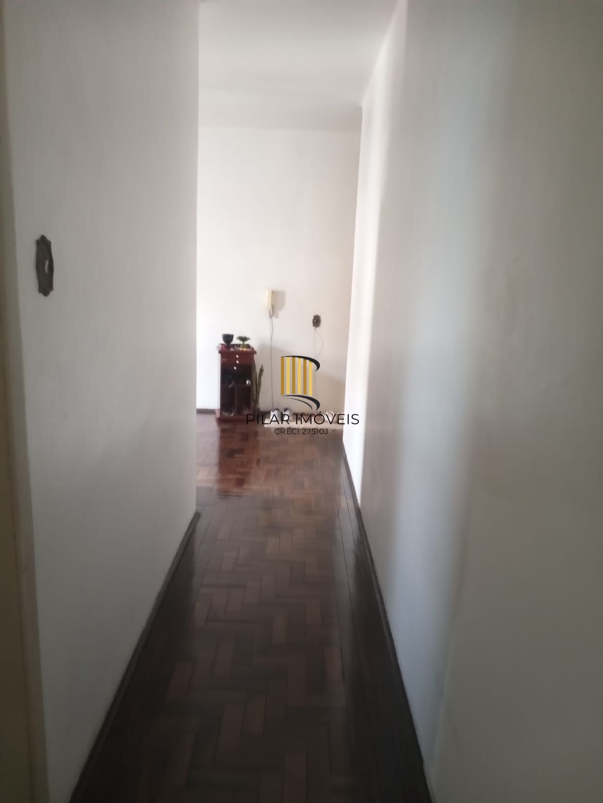Apartamento três dormitórios,  - Bairro Medianeira