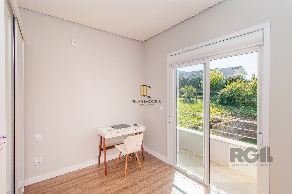 Casa Condominio para Venda - 170m², 3 dormitórios, sendo 1 suites, 1 vaga - São Lucas