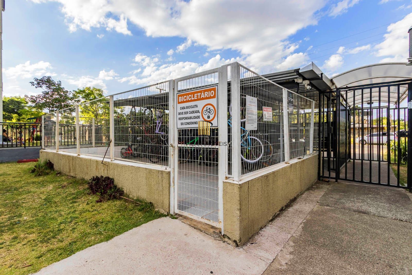 Apartamento 2 dormitórios  com 1 Vaga