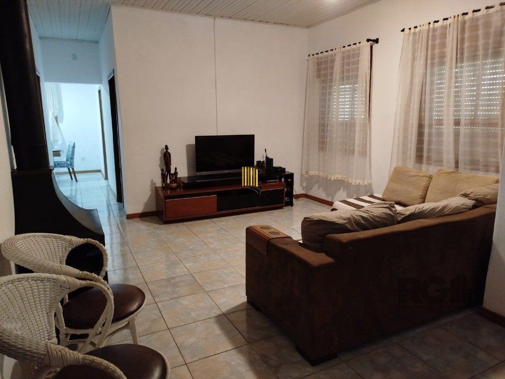 Casa térrea em ótimo estado.