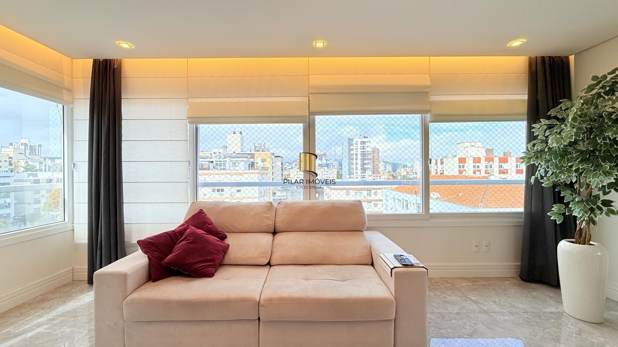 Excelente apartamento amplo com 2 dormitórios, 2 suítes mais dependência de empregada ou gabinete ou 3º dormitório
