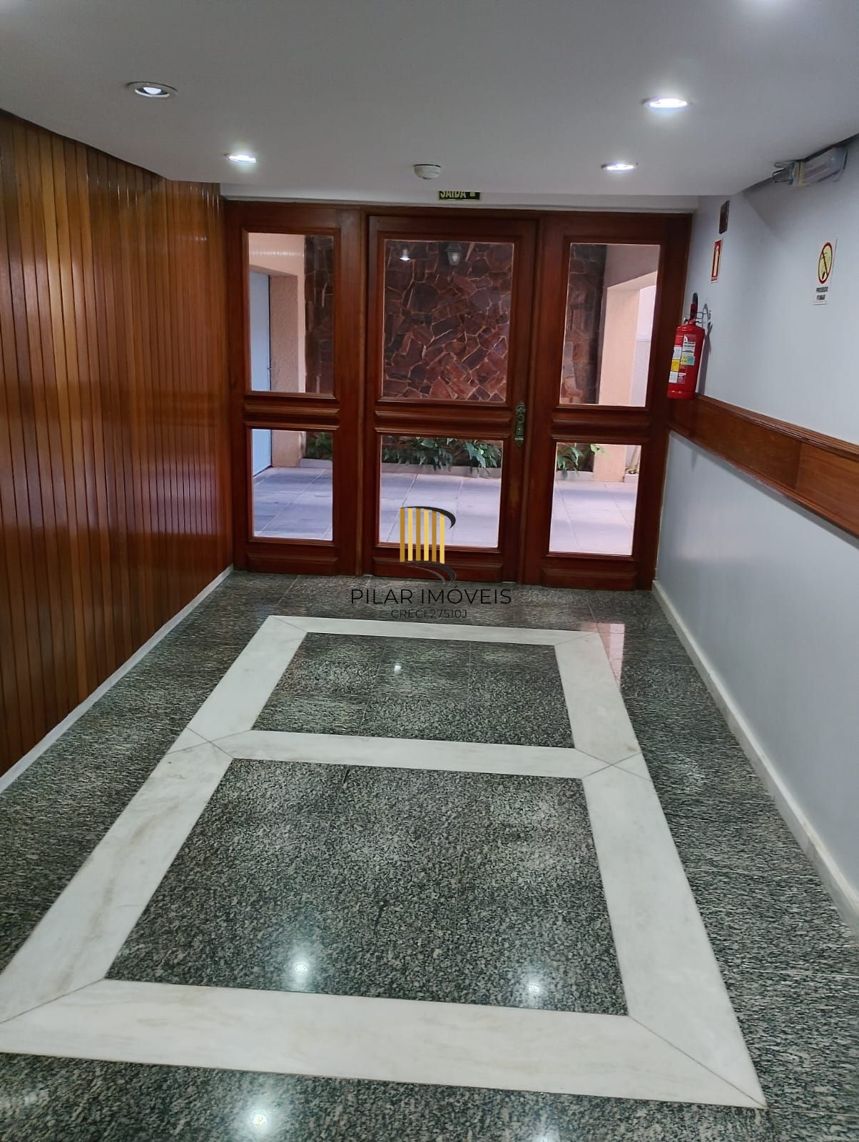 Apartamento 2 dormitórios no bairro Menino Deus