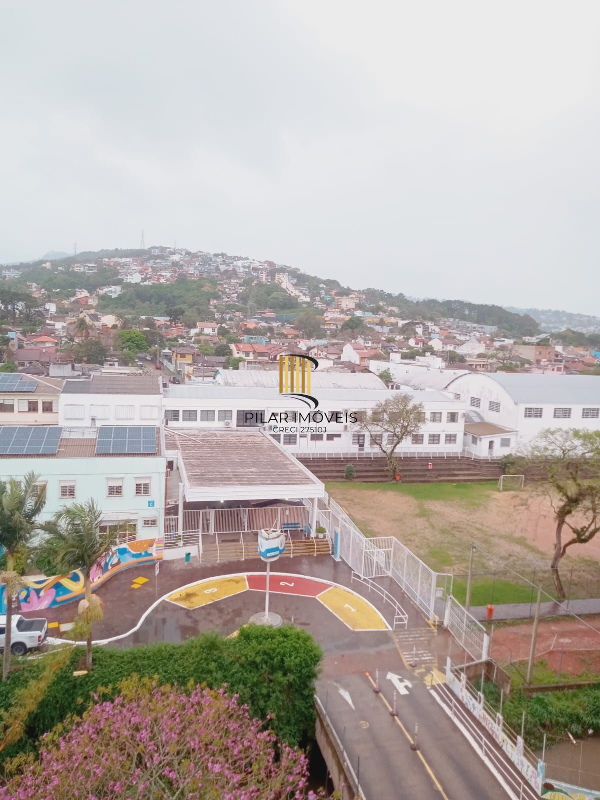 Apartamento diferenciado, dois dormitórios - Estacionamento