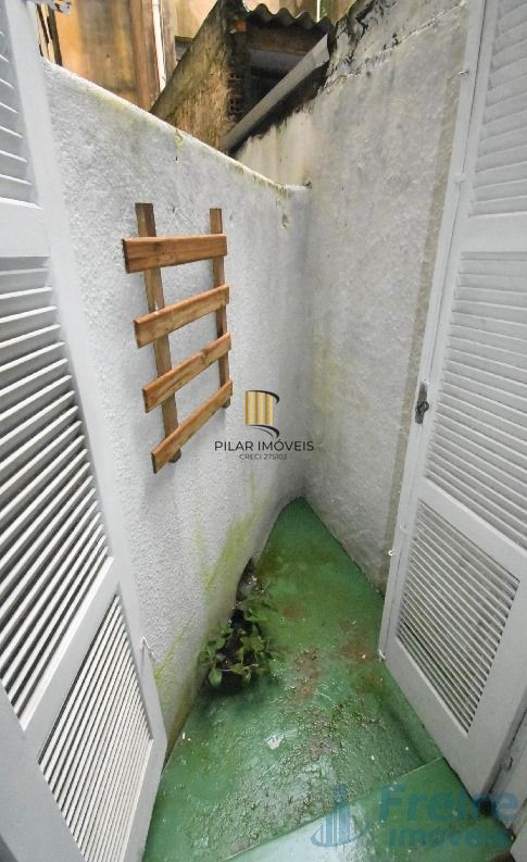Apartamento térreo um Dormitório Bairro Floresta