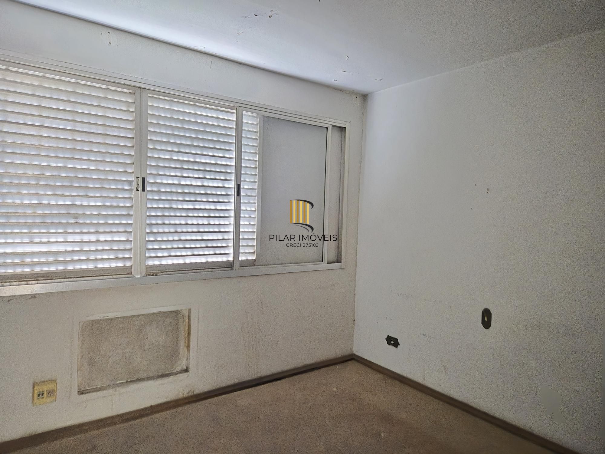 2 Dormitórios com vaga