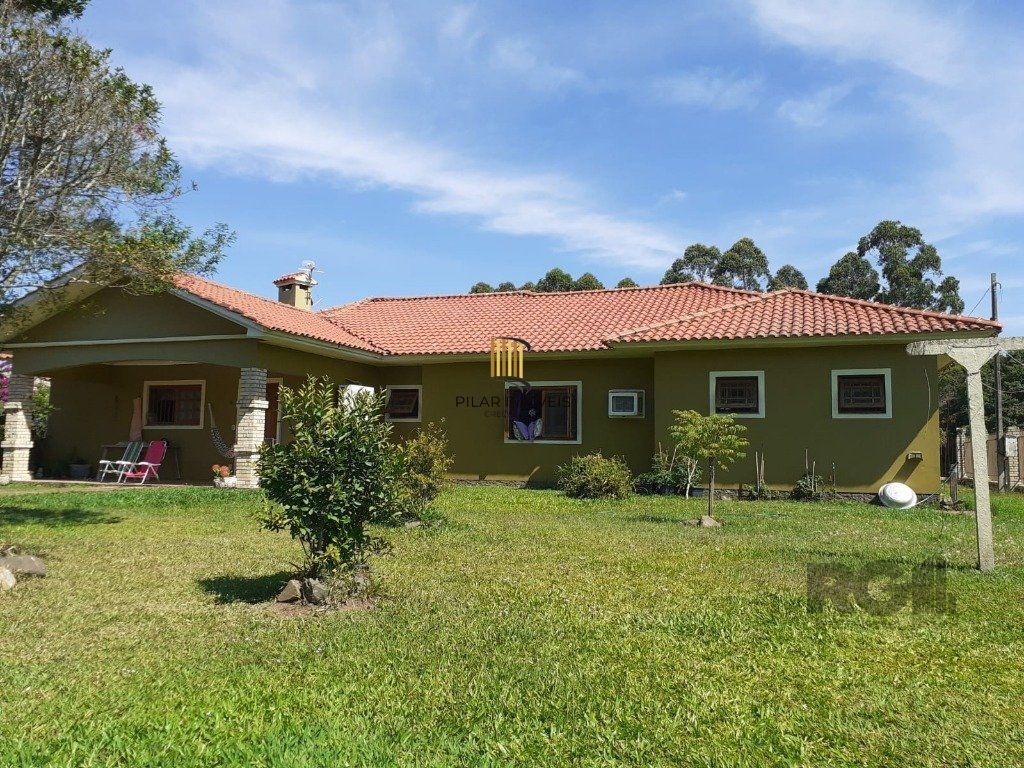 SÍTIO   -  8 ha 2.980 m²  de extensão -  5 dormitórios - 2 vagas - TRIUNFO-RS
