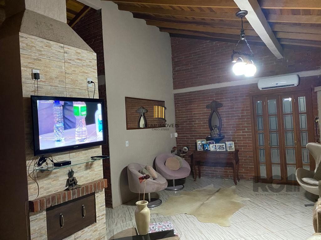 CASA EM CONDOMÍNIO - 3 dorms. - 3 vagas - 150 m² - VIAMÃO