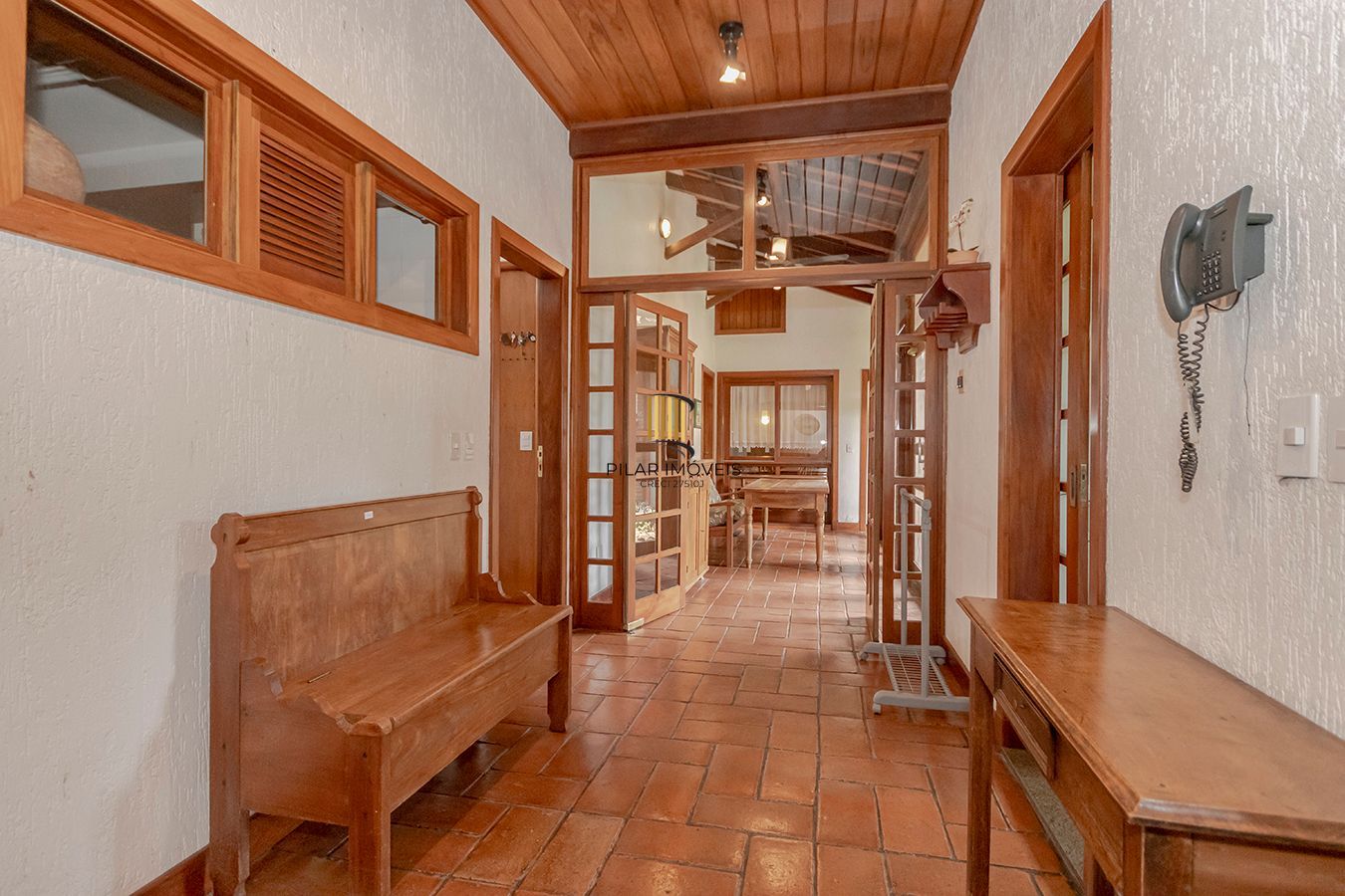 Casa de Condomínio 3 dormitórios no bairro Cavalhada